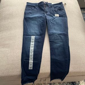 Old Navy Rockstar Super Skinny Jeans